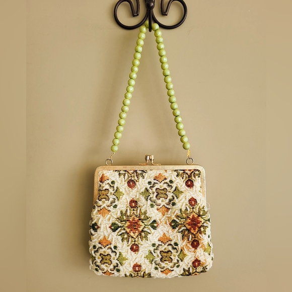 Vintage Fine Arts Beaded Tapestry Frame Handbag – Made in Hong Kong - Picture 3 of 8